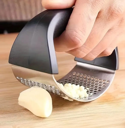 Effortless Garlic Press – Stainless Steel Manual Crusher for Fast, Easy Food Prep
