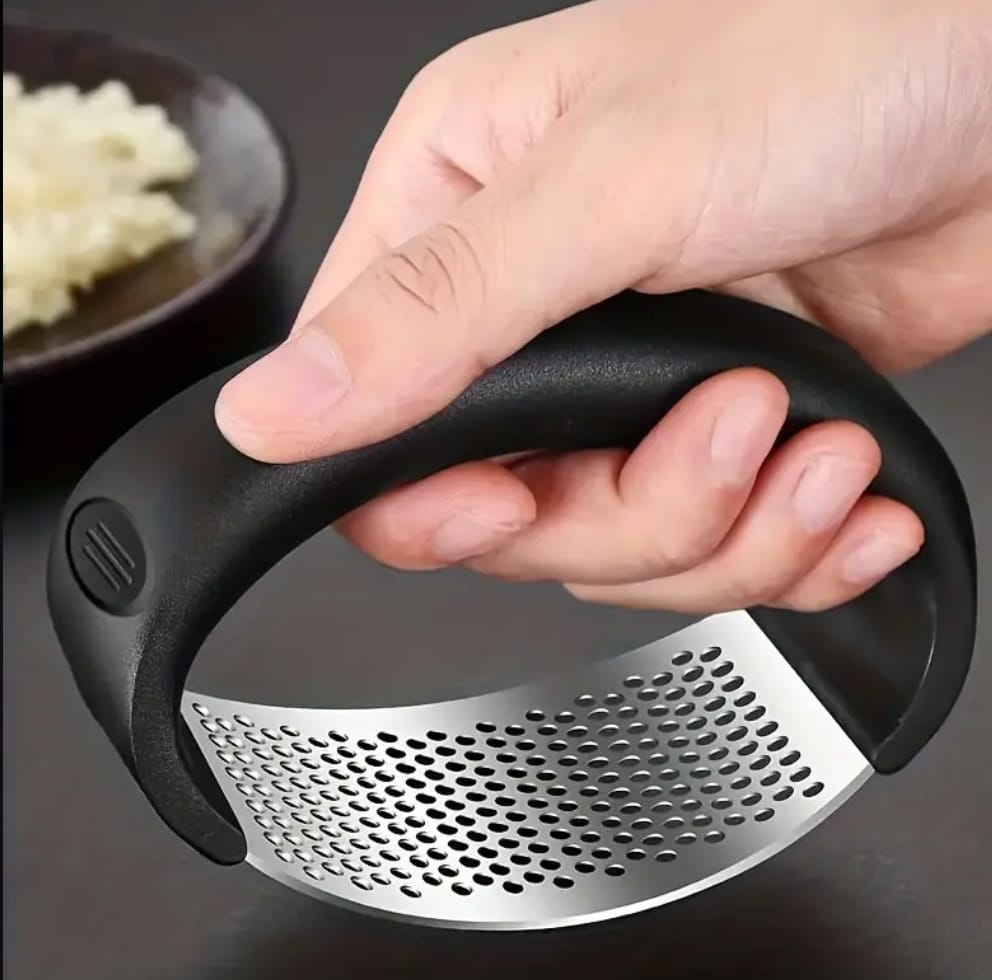 Effortless Garlic Press – Stainless Steel Manual Crusher for Fast, Easy Food Prep